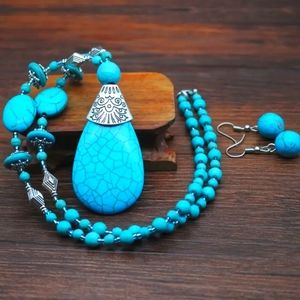 Turquoise waterdrop necklace with matching ball turquoise earrings